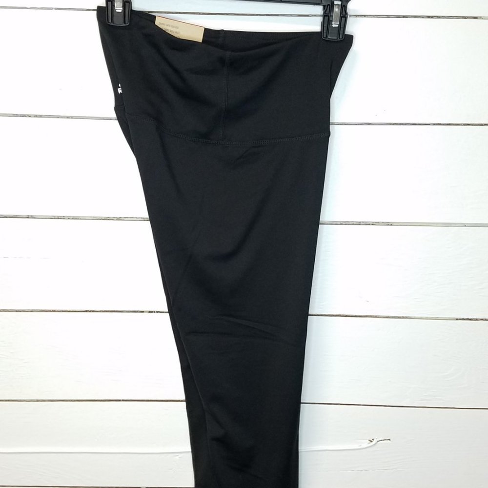 NEW Reebok High Rise Capri Legging SMALL - Picture 9 of 15